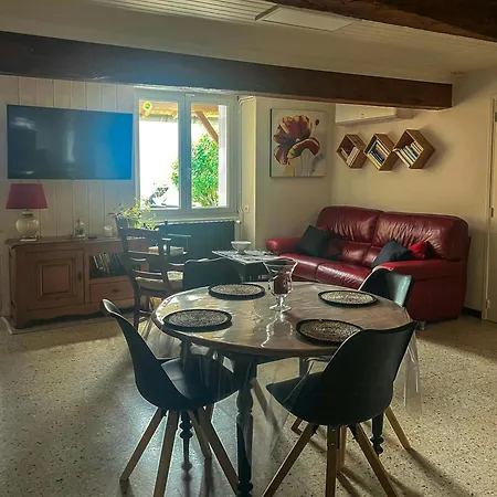 Prázdninový dům Peaceful Miller's House Near L'isle-jourdain *