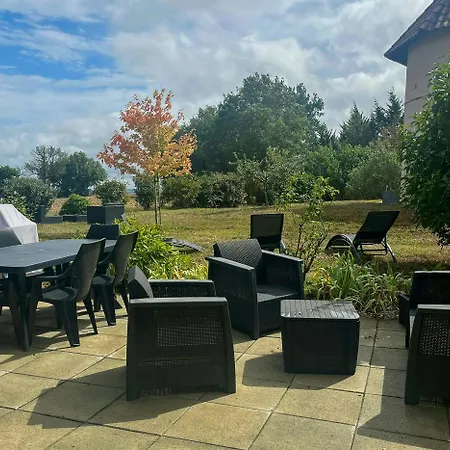 Peaceful Miller's House Near L'isle-jourdain Prázdninový dům *